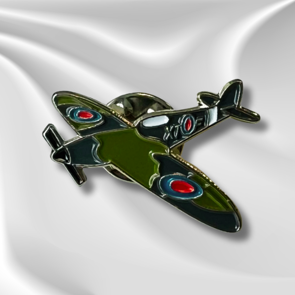Spitfire RAF WW2 Aeroplane Pin Badge
