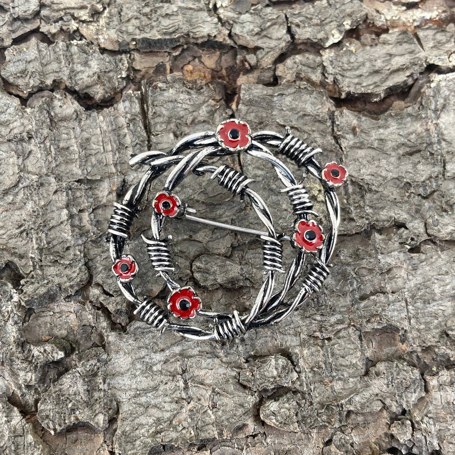 Barbed Wire Remembrance Brooch