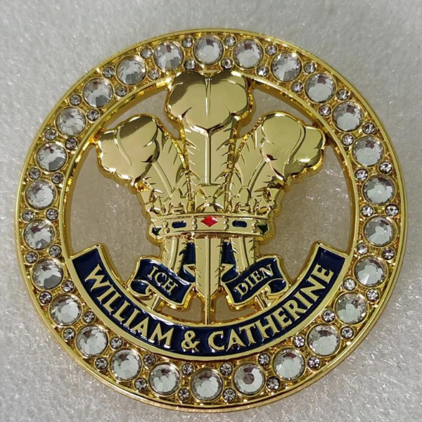 William & Catherine Prince & Princess of Wales Brooch