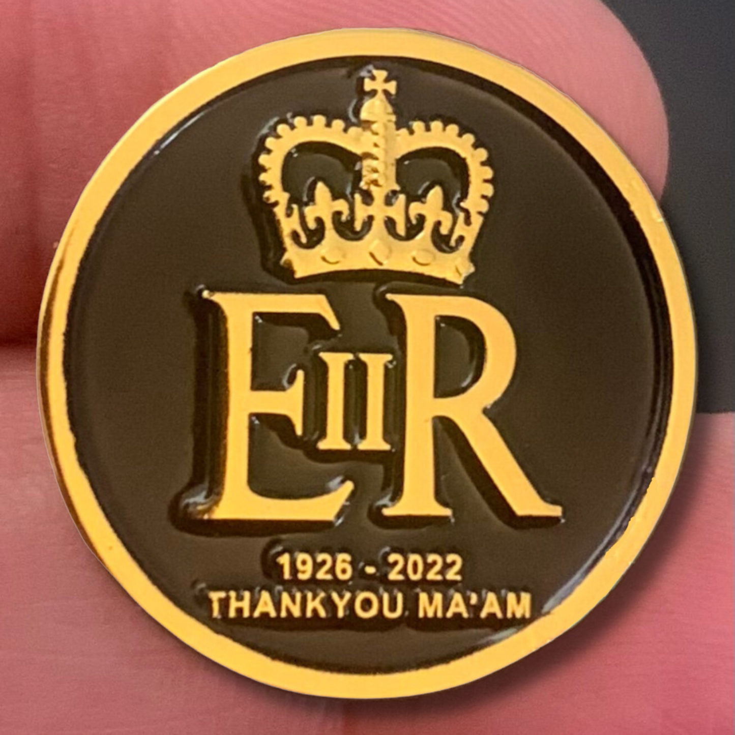 Queen Elizabeth II Commemorative Pin Badge