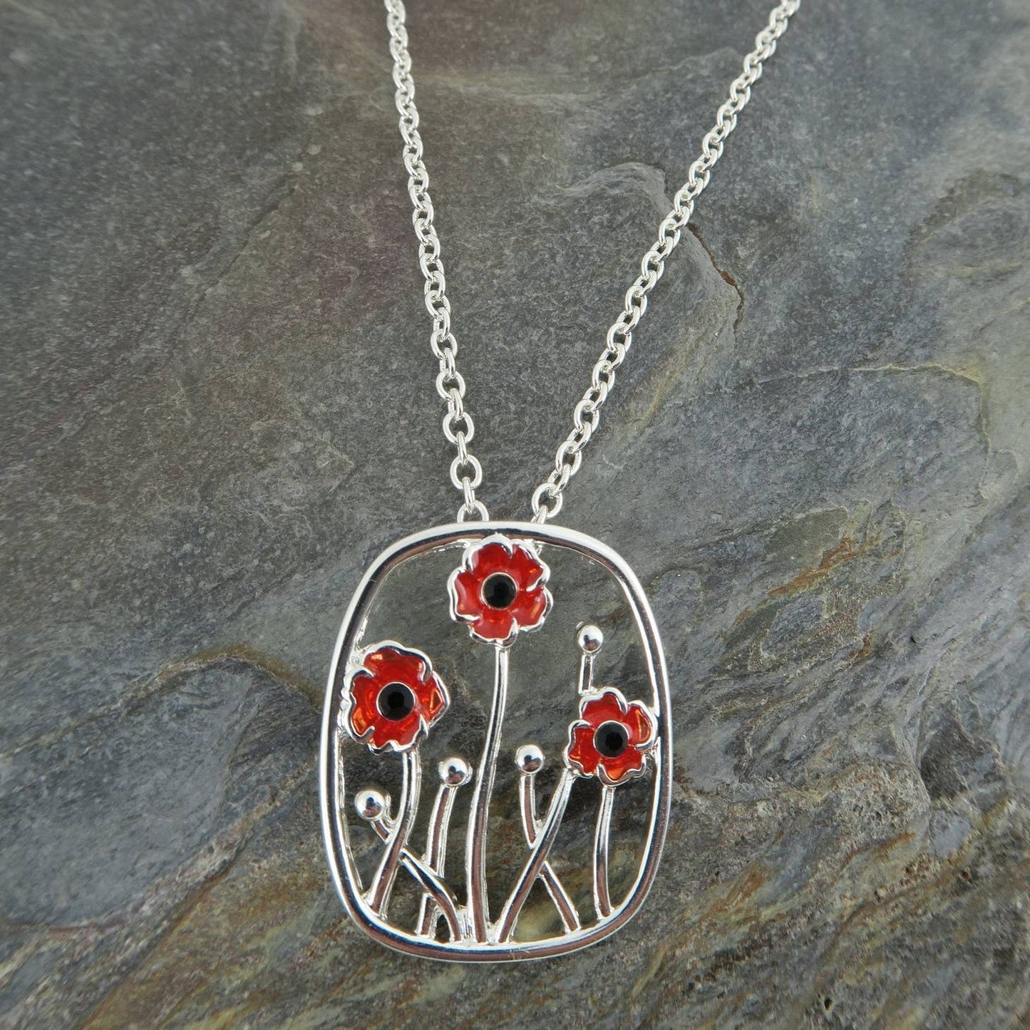 Three Red Flowers Pendant Necklace