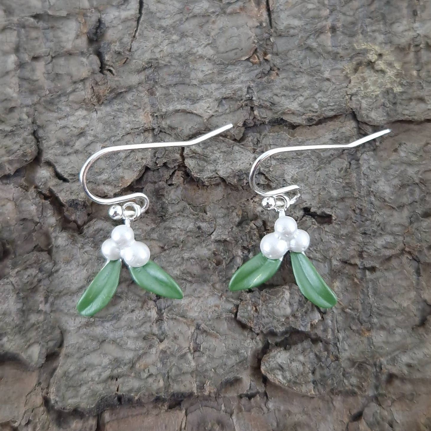 Mistletoe Christmas Drop Hook Earring